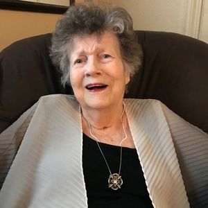 Meet your Posher, Loretta